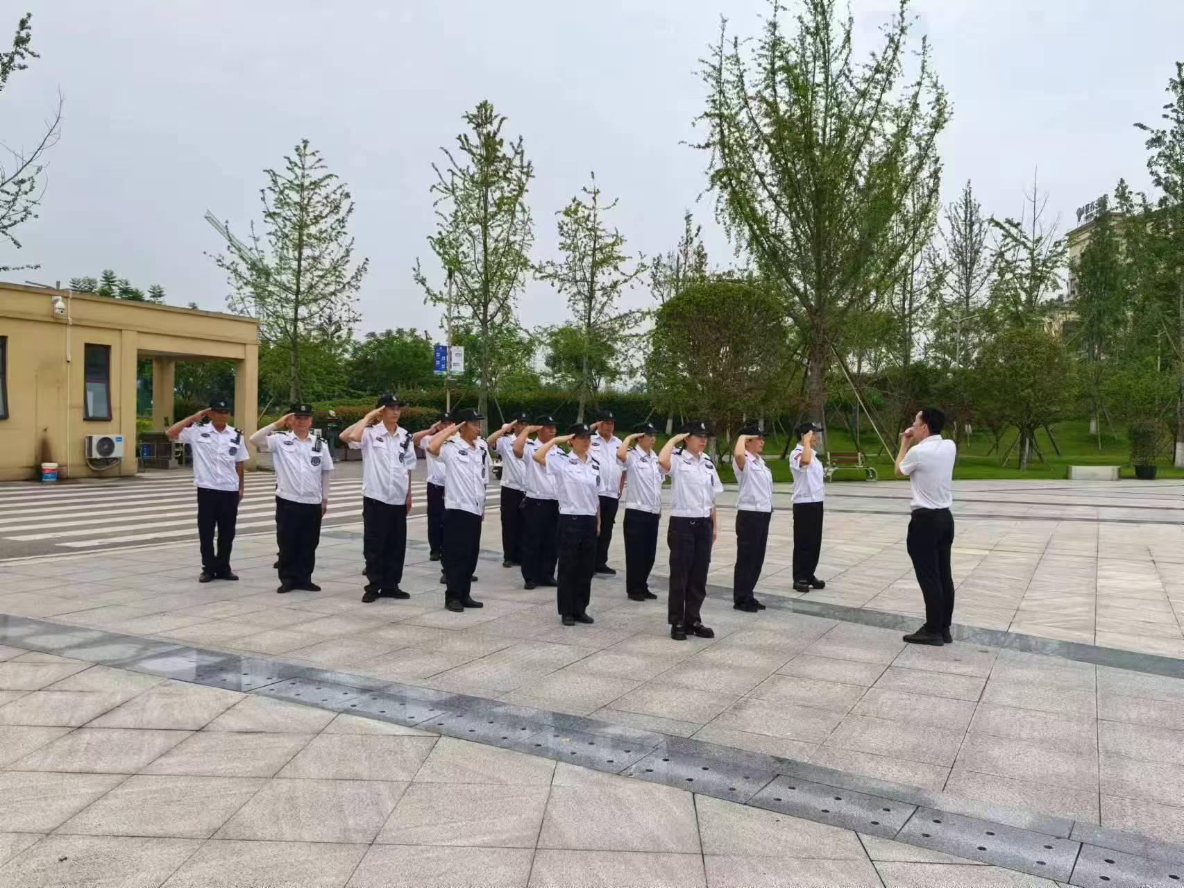 1755490383129039.jpg 协助政法机关查破校内刑事案件和治安案